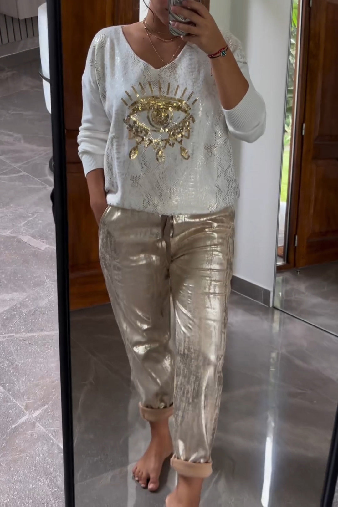 Levoire | Haut à paillettes tendance et pantalons marron
