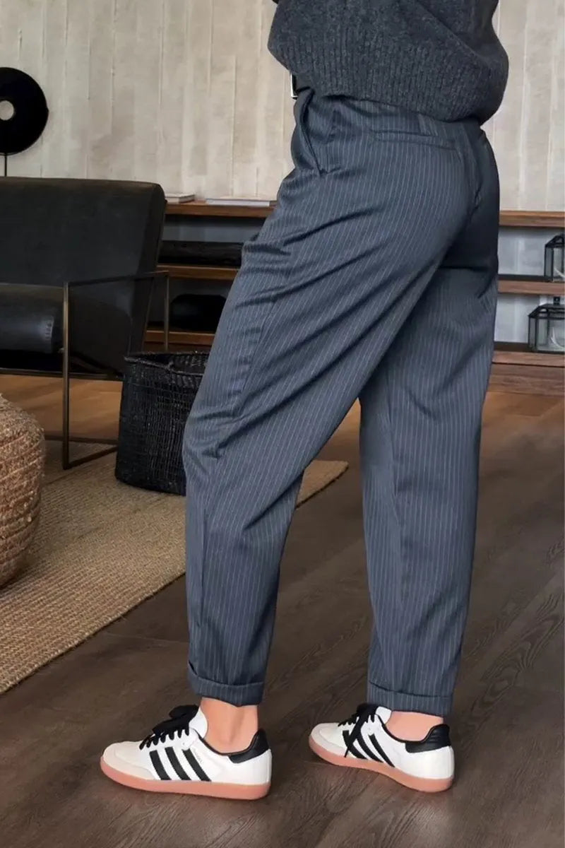 Levoire | Pantalon Tailleur Rayé Élégant
