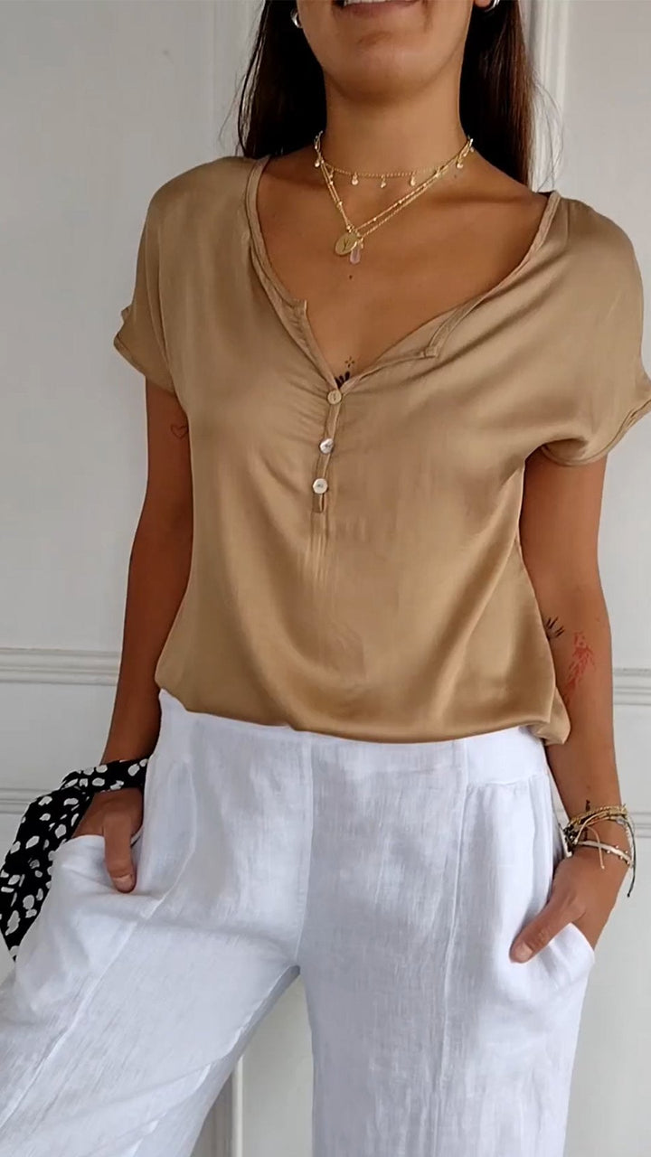 Levoire | T-Shirt À Col En V En Élégance Intemporelle Brun