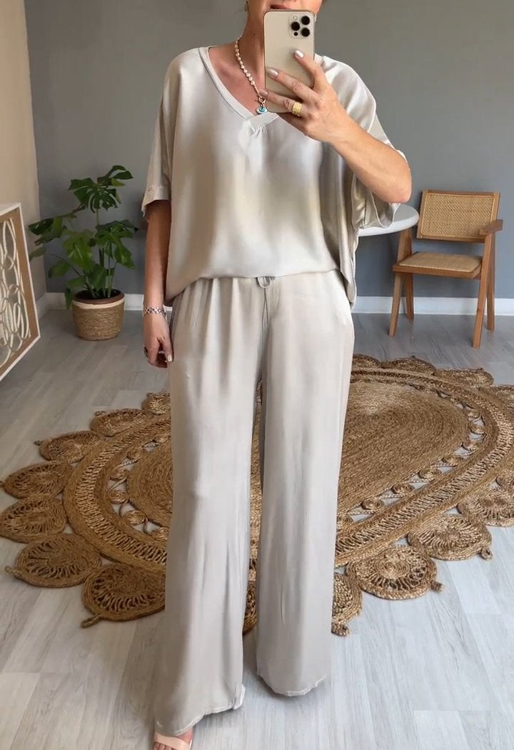 Levoire | Ensemble En Satin À Deux Pièces Avec Col Rond