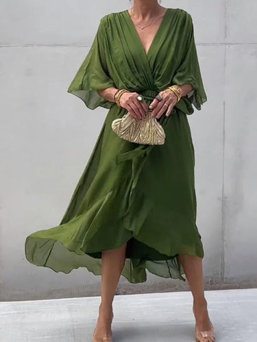 Levoire | Robe élégante à décolleté en V avec des crânes