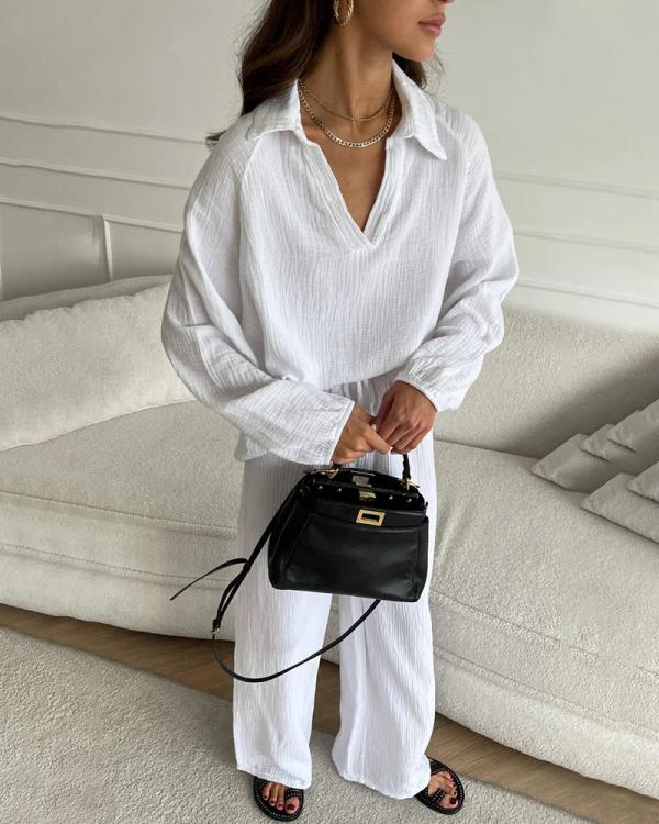 Levoire | Ensemble Rentoa, Avec Une Chemise Ample Et Un Pantalon Bootcut Blanc