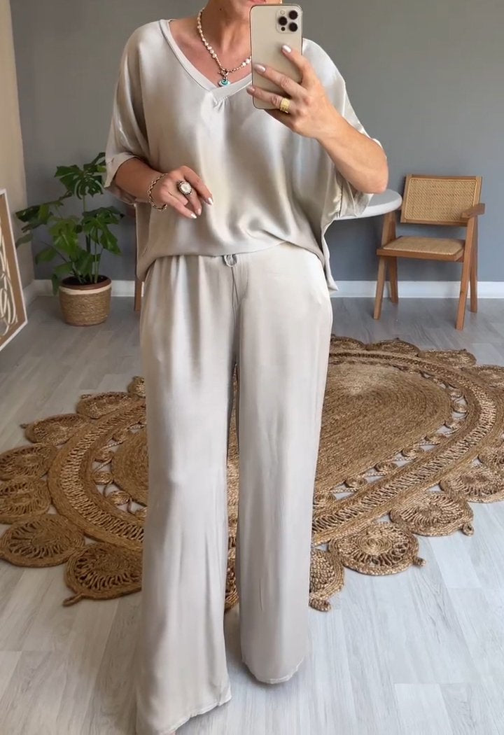 Levoire | Ensemble En Satin À Deux Pièces Avec Col Rond