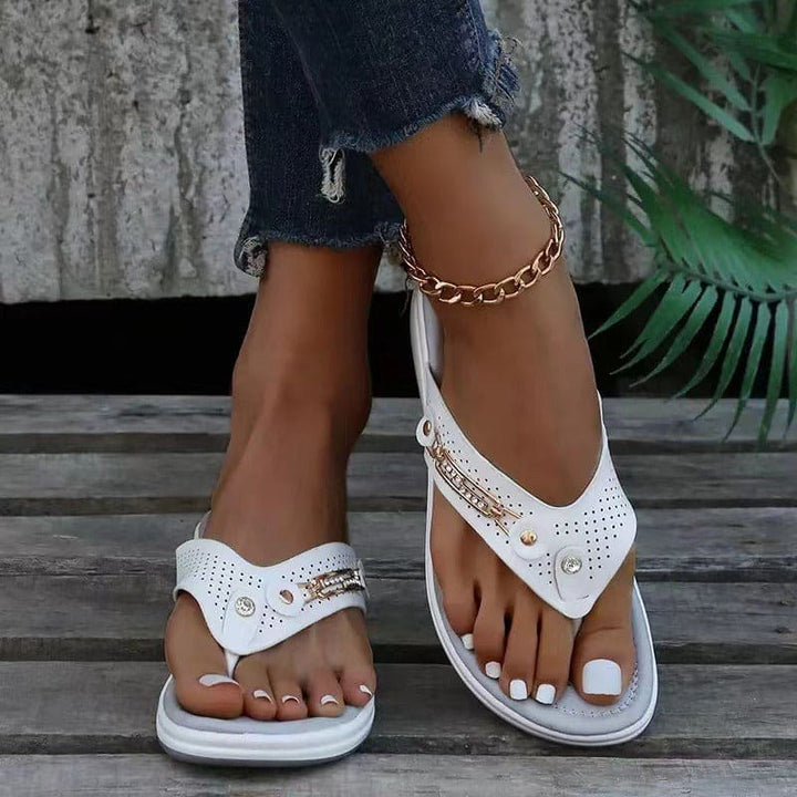 Levoire | Mode De Perruque Décontracté Plage Sandales Blanc