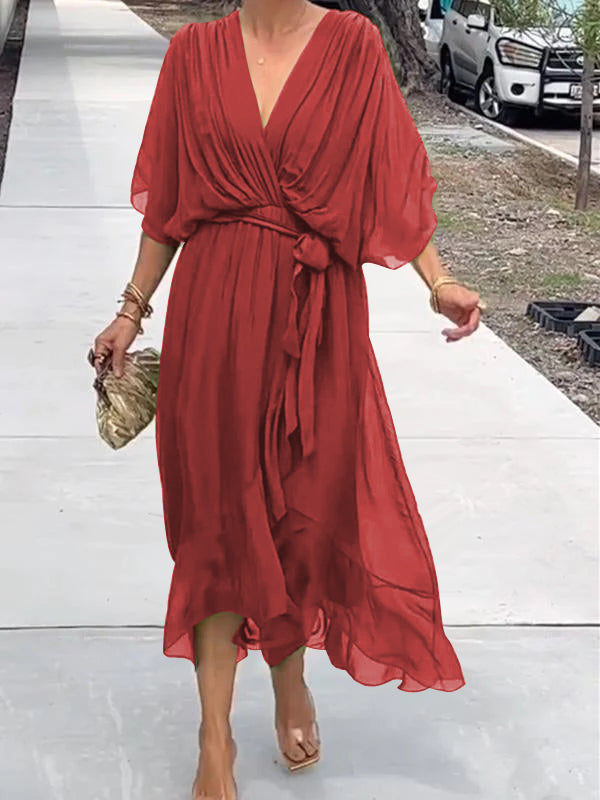 Levoire | Robe élégante à décolleté en V avec des crânes Rot