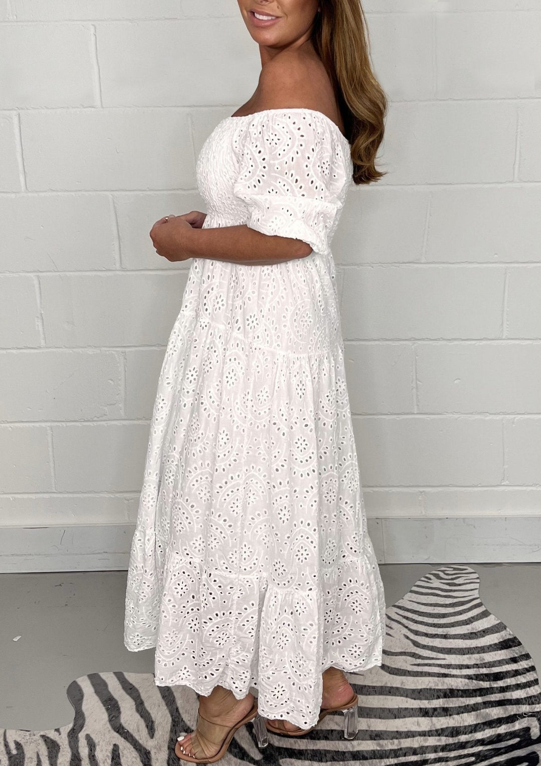 Levoire | Robe Décontractée Brodée