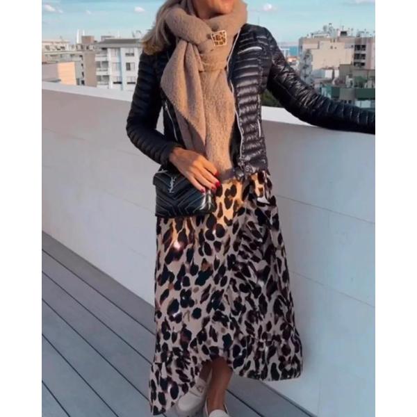 Levoire | V-Neck Robe Élégante