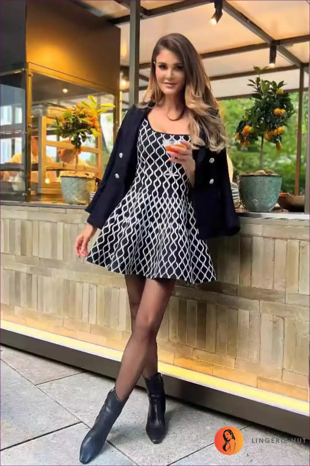 Levoire | Noir & Blanc Robe Skater Géométrique - Chic Urbain