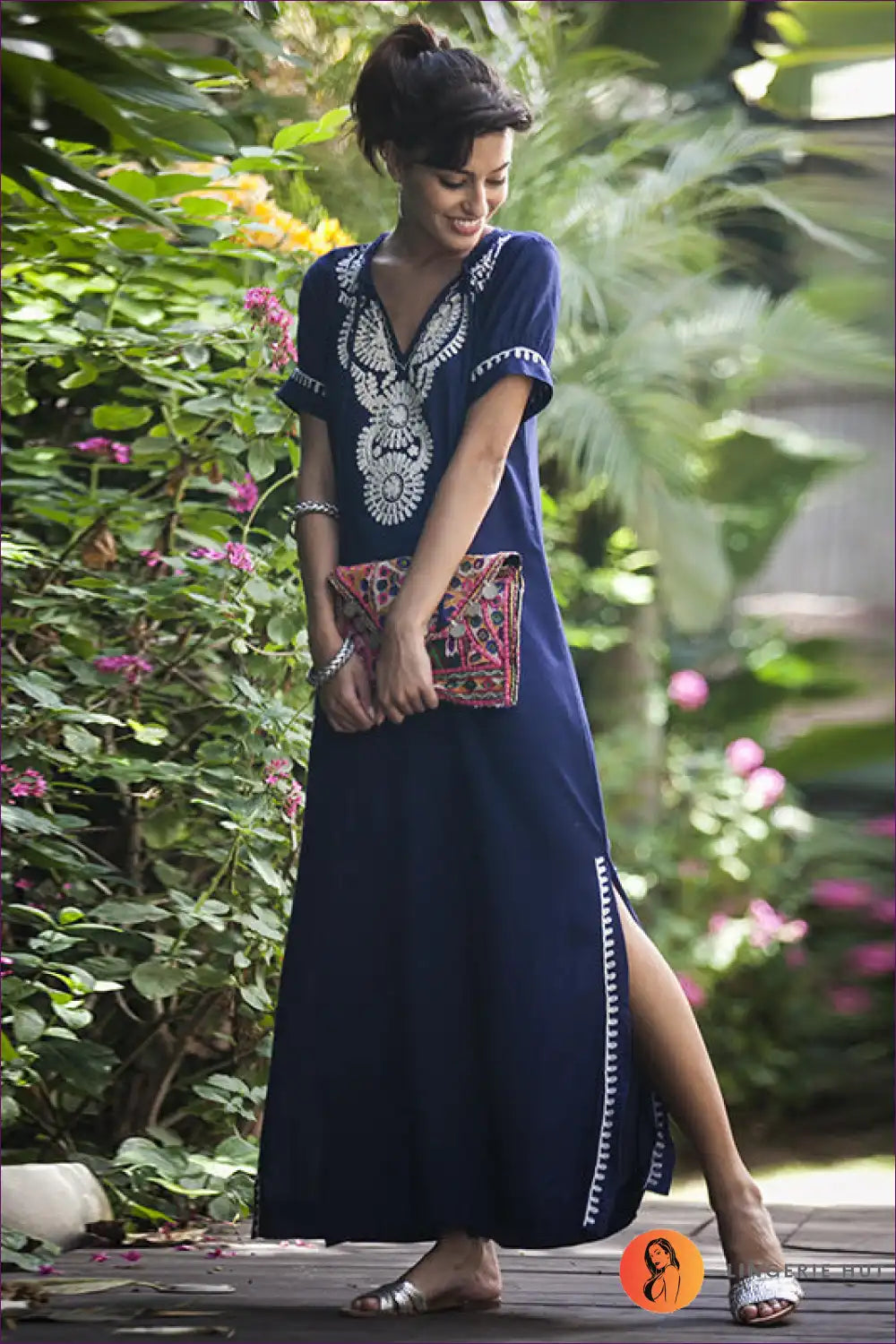 Levoire | Robe Maxime Brodée Bohème - Oliviers Élégant Une taille Bleu
