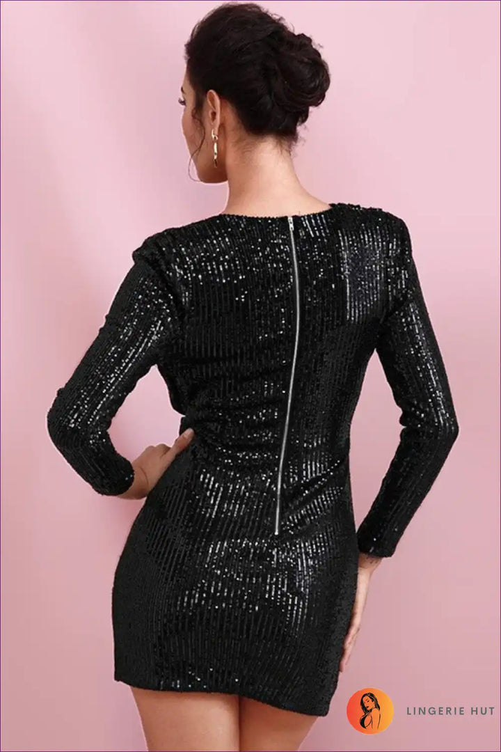 Levoire | Robe mini à sequins argentée avec taille ceinturée – Parfaite pour les soirées glamour