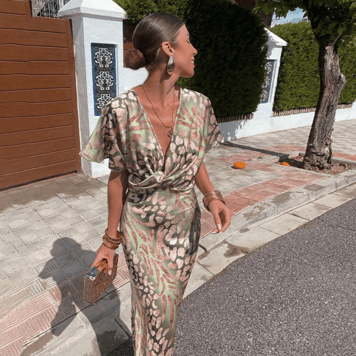 Levoire | Robe Maxi Tordue pour Femmes Avec Décolleté en V Élégante & Tendance