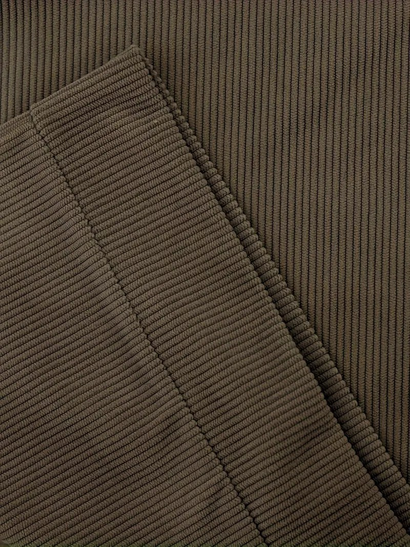 Levoire | T-shirt Henley avec des détails patchwork