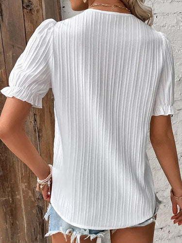 Levoire | T-Shirt Femme Col V Matériau Doux & Léger