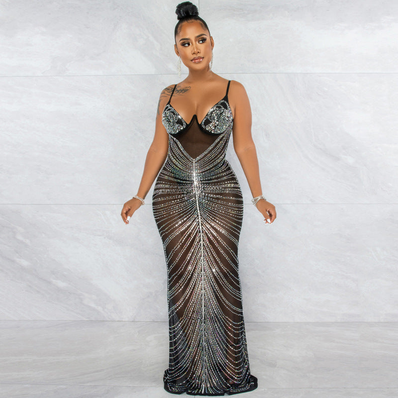 Levoire | longue robe à décolleté en V avec de belles bretelles en dentelle transparente pour une soirée de mariage étincelante NOIR