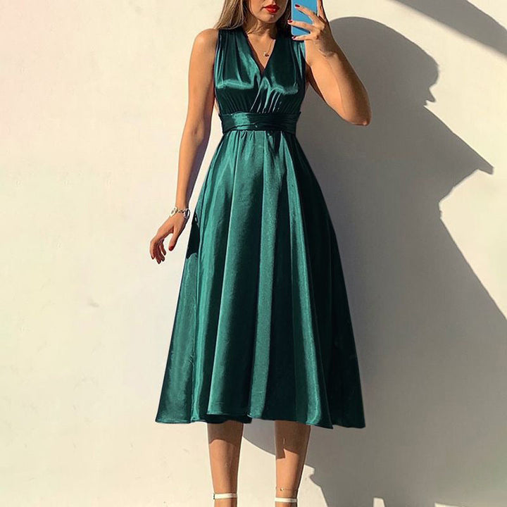 Levoire | soir mi-long satin dos ouvert croisé VERT