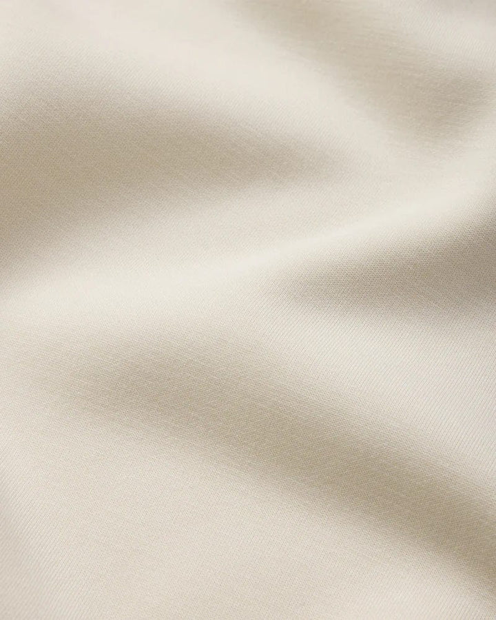 Levoire | Tyylikäs Mekko V-Pääntiellä