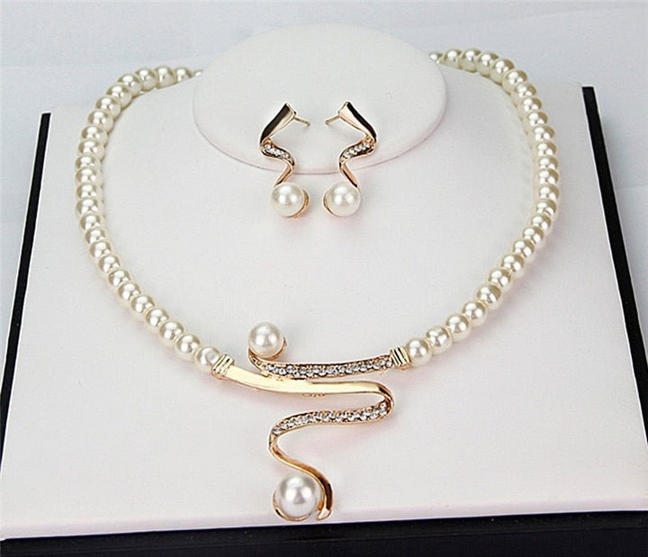 Levoire | Collier De Perles + Ensemble De Boucles D'Oreilles