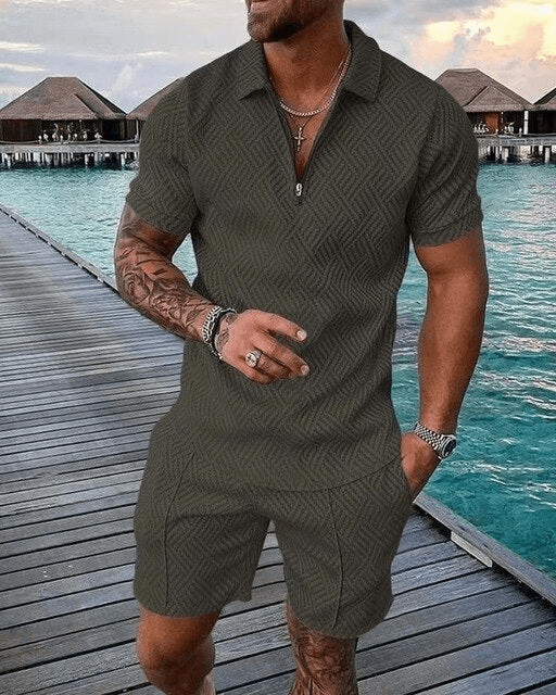 Levoire | Ensemble deux pièces Ensemble d'été luxueux pour hommes Polo luxueux et shorts parfaitement assortis vert olive