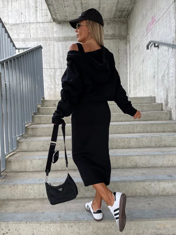 Levoire | Ensemble Élégant Avec Jupe Et Pull
