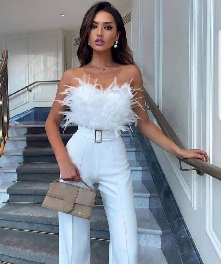 Levoire | Robe Salopette Élégante Avec Partie À Plumes Blanc