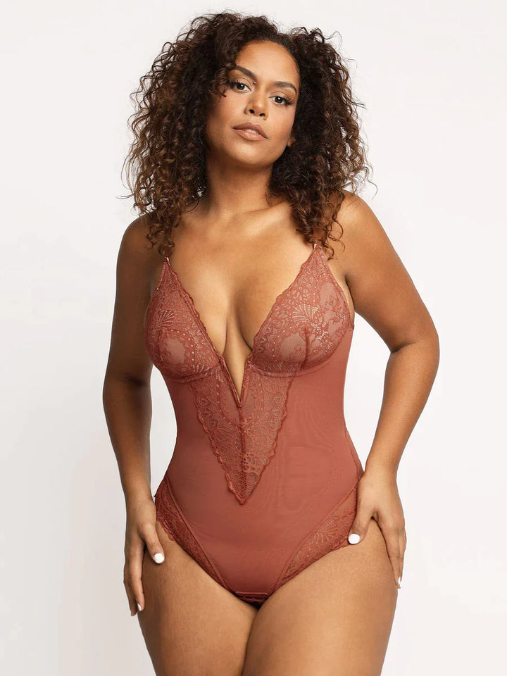 Levoire | Robe de modelage élégante Hulavakara profond-V (Taille Petit) chocolat