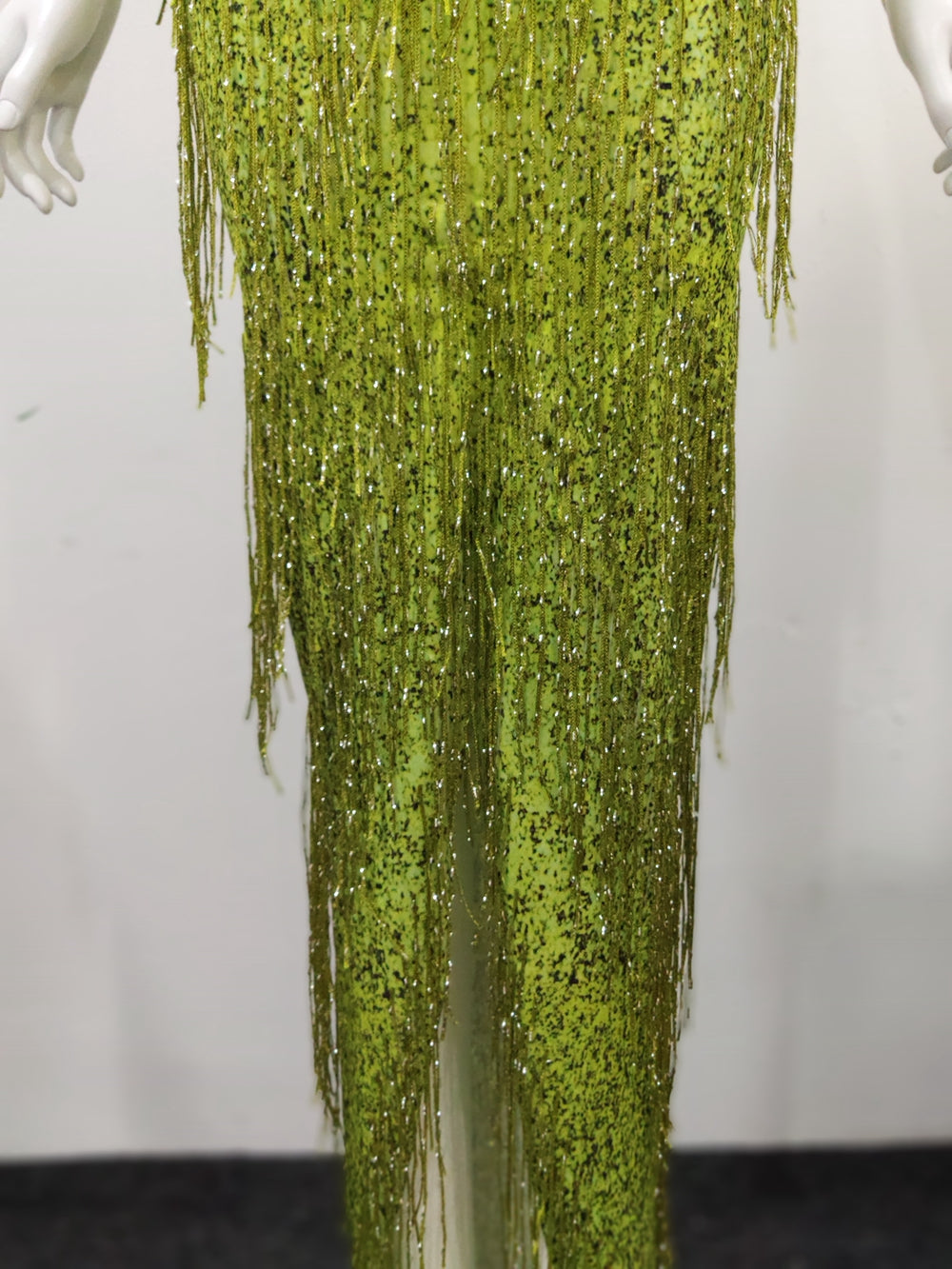 Levoire | Robe Skinny À Franges De Soirée Prom