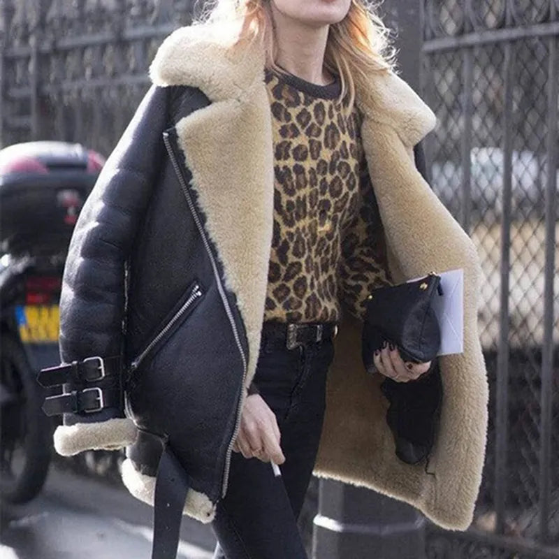 Levoire - Veste à boucles en cuir Noir