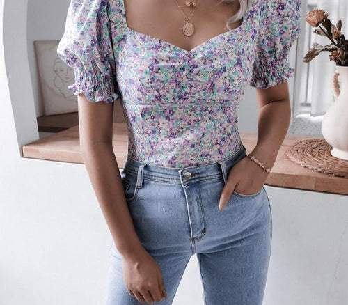 Levoire | T-Shirt Avec Des Manches Bouffantes Un T-Shirt Joyeux Et Estival