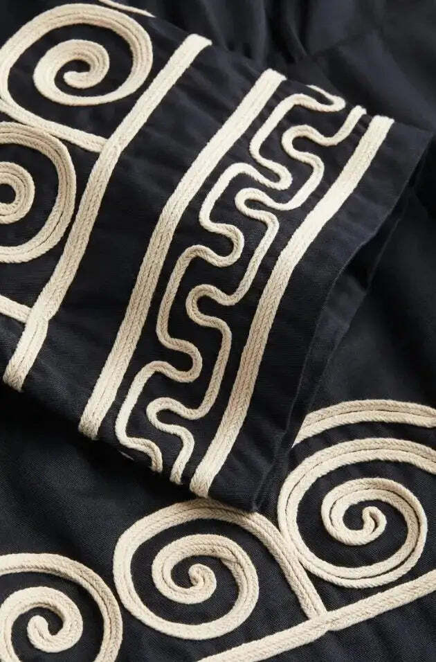 Levoire | Robe Longue Brodée À Manches Longues