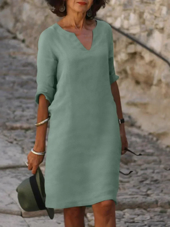 Levoire | Élégante Robe À Décolleté En V Avec Des Manches Retroussées Pour Femmes Vert