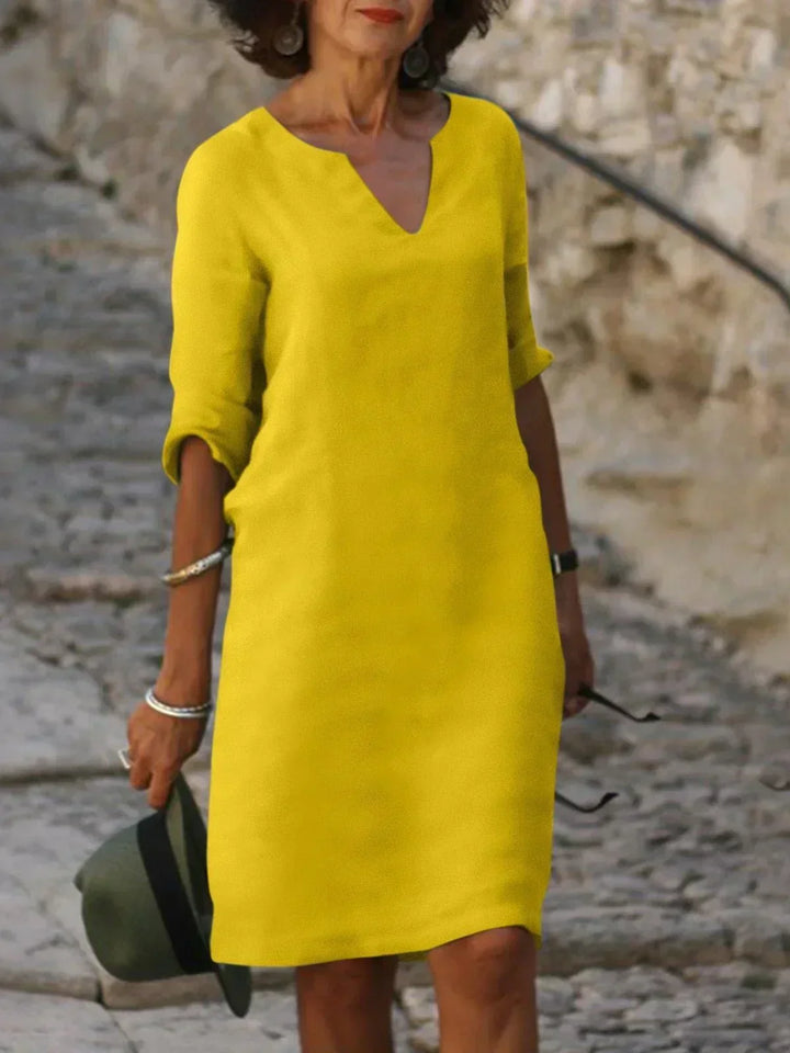 Levoire | Élégante Robe À Décolleté En V Avec Des Manches Retroussées Pour Femmes Jaune