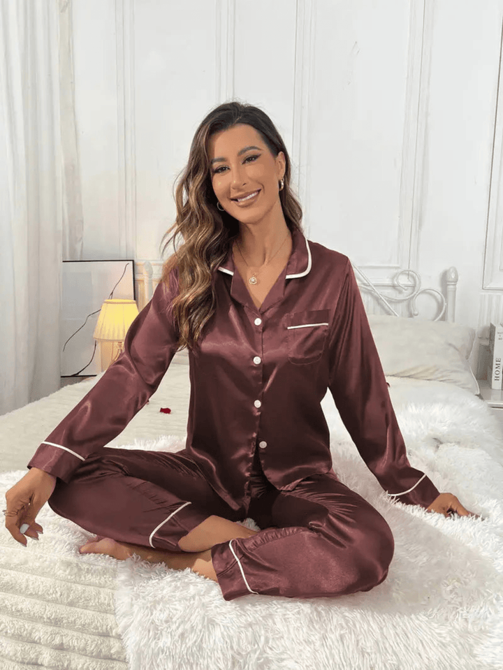 Levoire | Chemise de nuit satin boutons Café