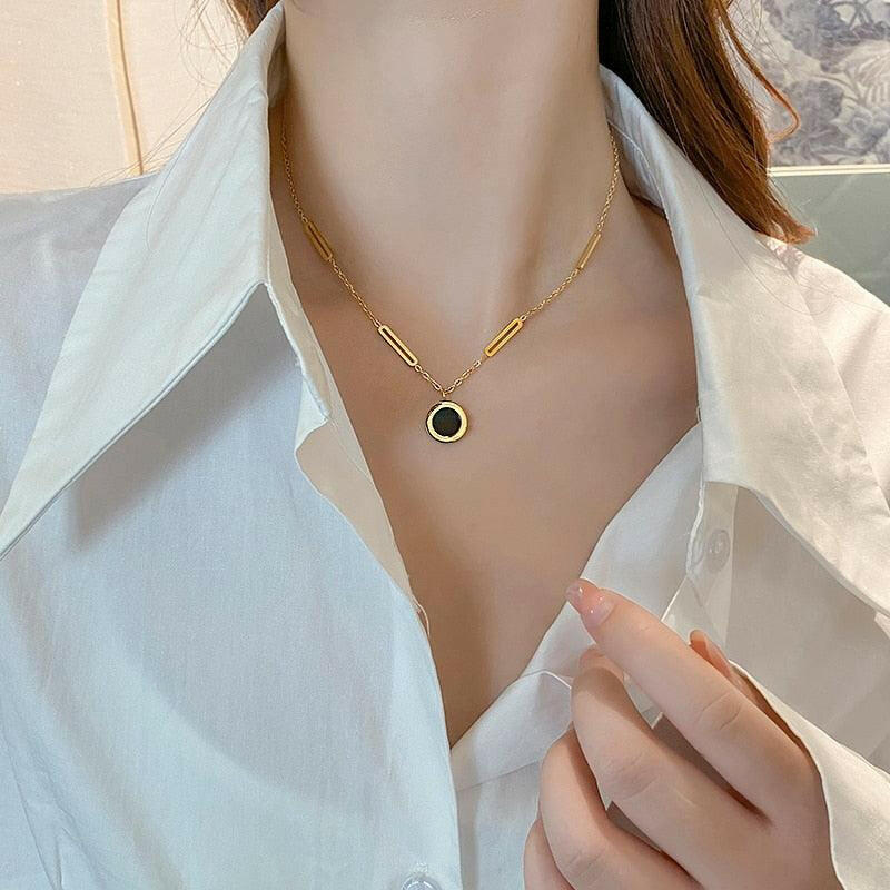 Levoire | Collier Élégant Avec Pendentif Rond