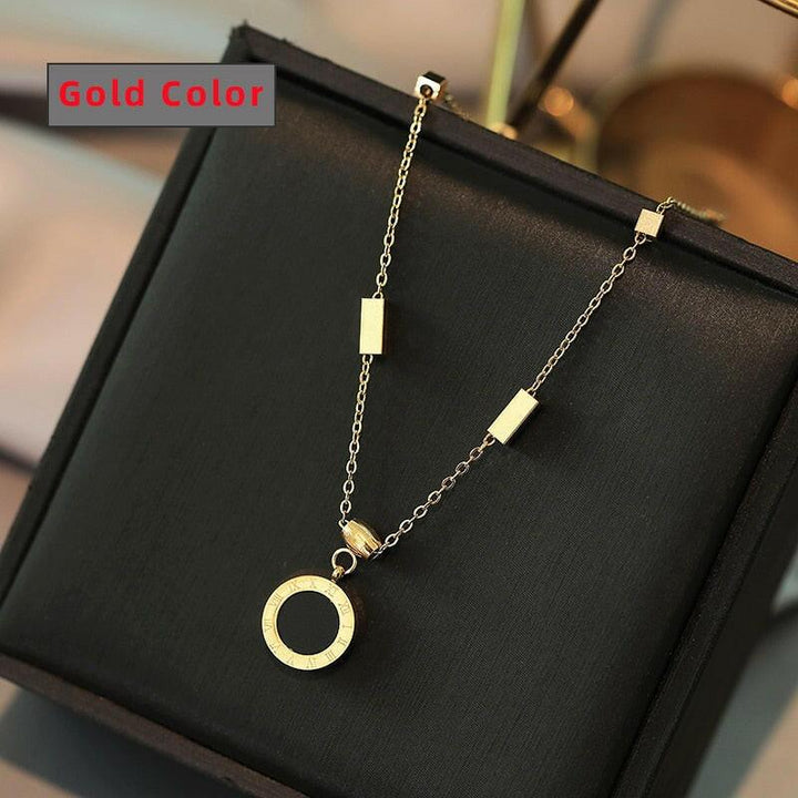 Levoire | Collier Élégant Avec Pendentif Rond Stil B