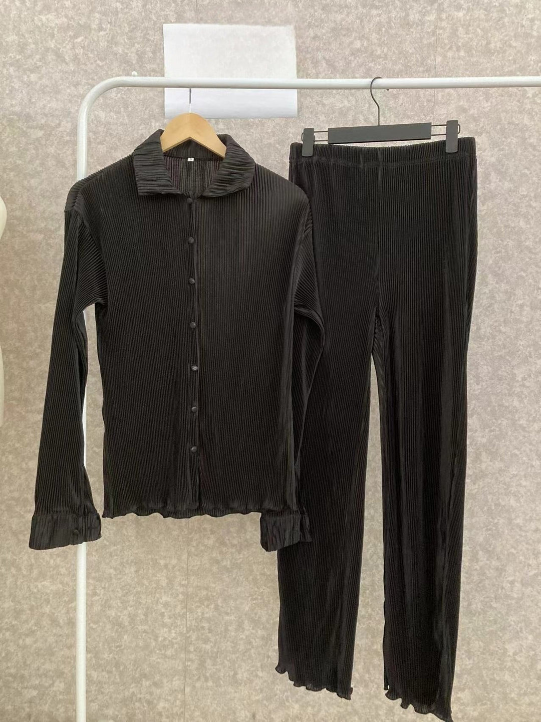 Levoire | Ensemble De Salon Avec Pantalon Large Et Chemise Assortie