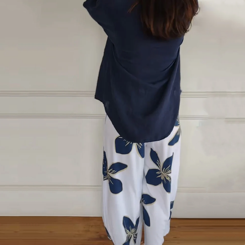 Levoire | D'Un Haut Imprimé À Encolure Ronde Et Pantalon Pour Femmes