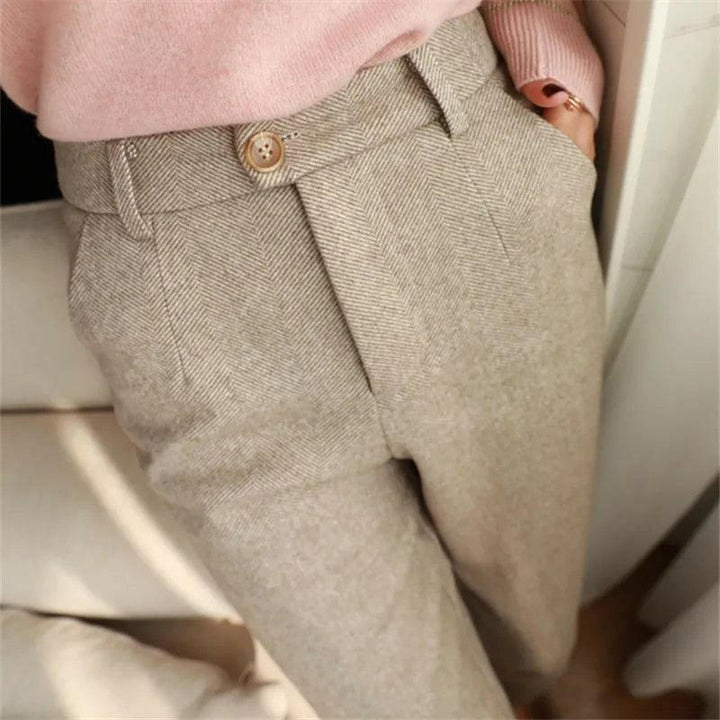 Levoire | Pantalon Crayon Fusion Sur Mesure : Style Élégant Et Confort Beige