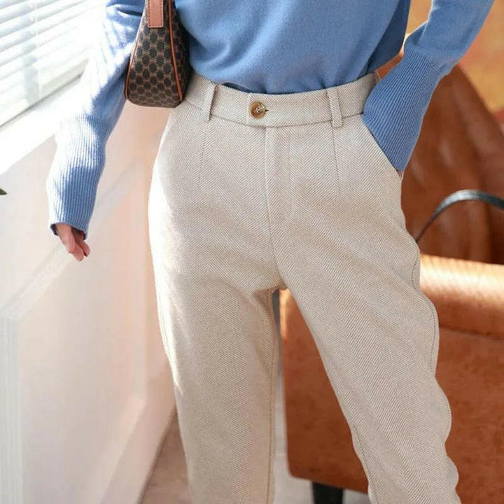 Levoire | Pantalon Crayon Fusion Sur Mesure : Style Élégant Et Confort Tan