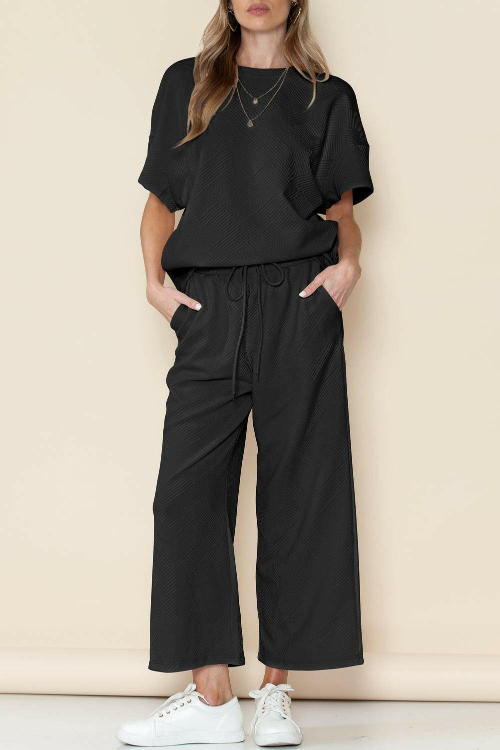 Levoire | T-Shirt À Coupe Ample Structuré Et Ensemble De Pantalon De Jogging Noir