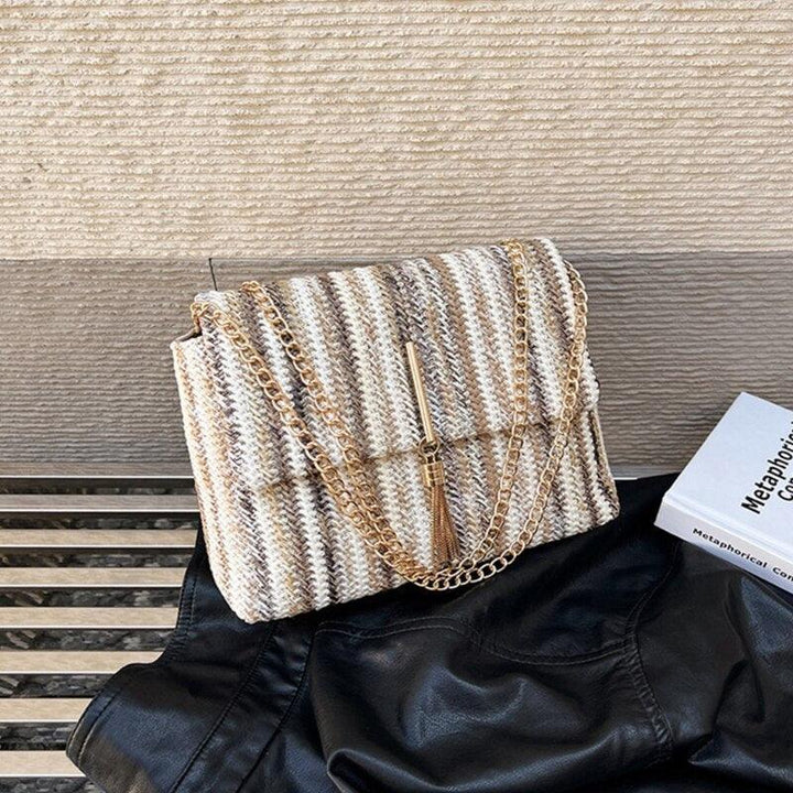 Levoire | Chic Et Compacte Élégante Pochette