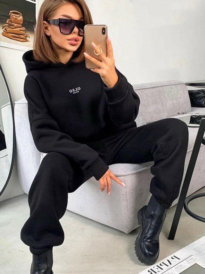 Levoire | Sweat À Capuche En Polaire Polyvalent Et Pantalon Noir