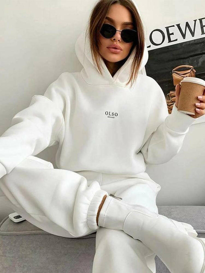 Levoire | Sweat À Capuche En Polaire Polyvalent Et Pantalon Blanc