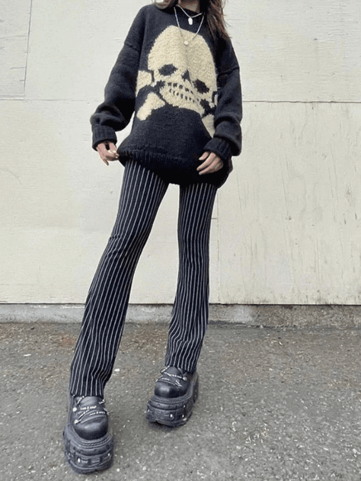 Levoire | Pull Sweatshirt Jacquard Skull Weinlese