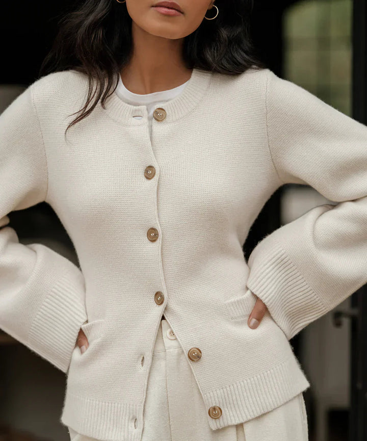 Levoire | Gilet Élégant En Laine Avec Bouton Blanc