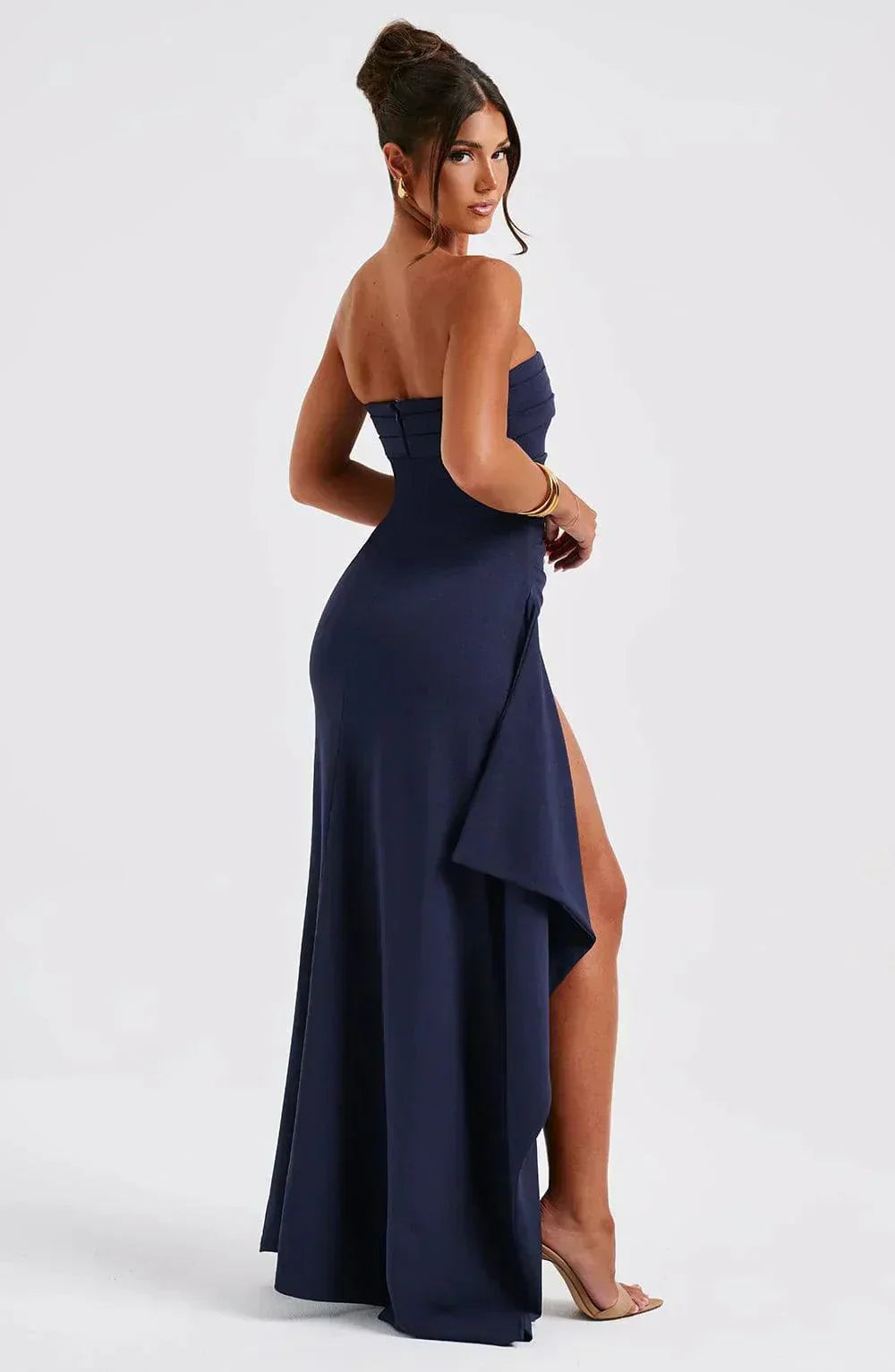Levoire | Robe De Soirée À Taille Empire Et Silhouette Flatteuse Pour Femmes