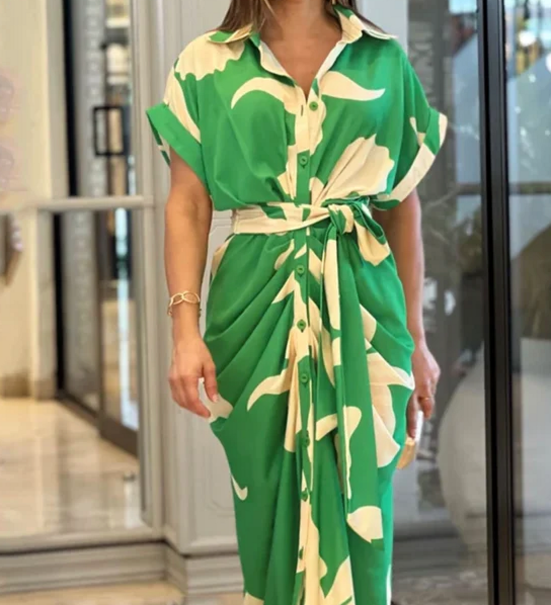 Levoire | Robe Élégante Avec Des Boutons Imprimés Dans Le Style Vintage Pour L'Été